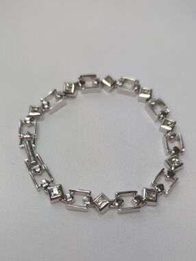 Fifth Avenue Collection Silver Square Link Bracelet with Clear Stones